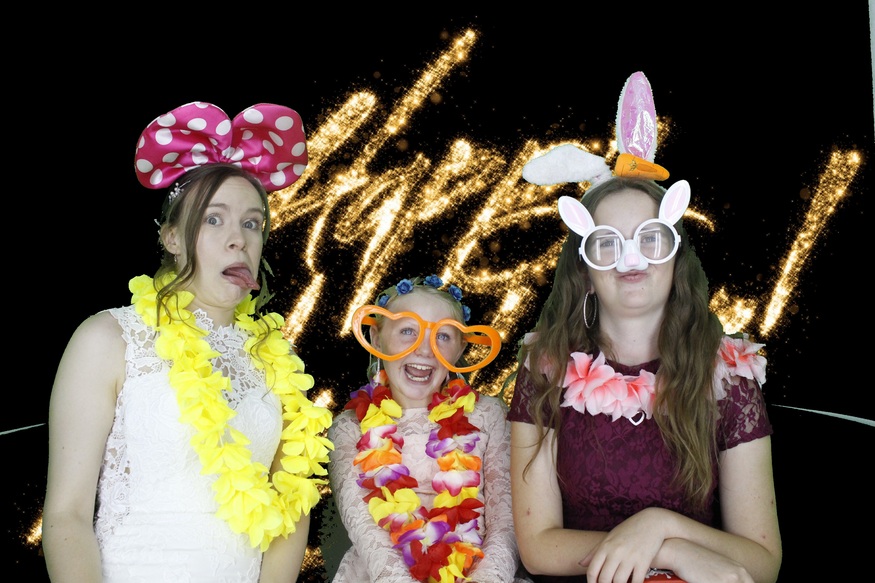 Rebecca and Warren's Wedding | View more photos from the event at gallery.myphotoboothexperience.co.uk/u/MyPhotoBoothExperienceLtd/Rebecca-and-Warrens-Wedding